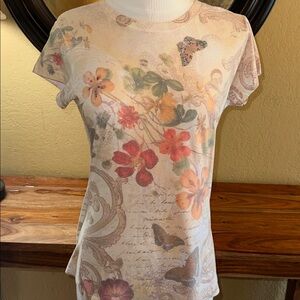 Yukiko Multicolor Floral Short Sleeve Tee